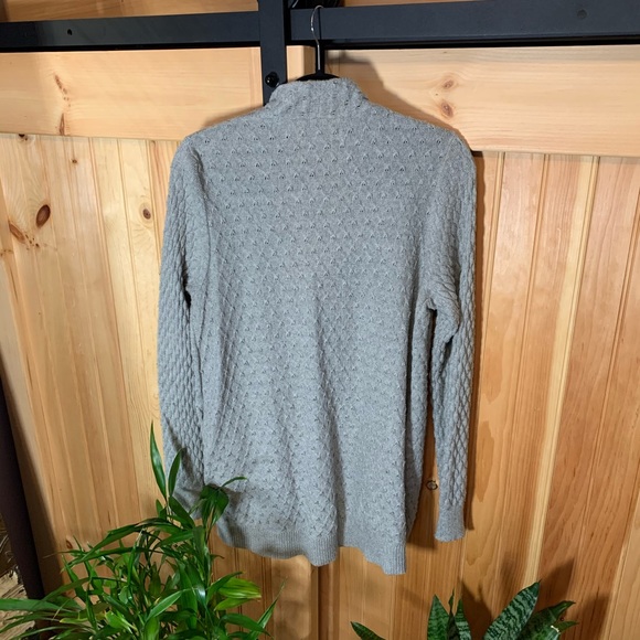Knit Cardigan Sweater with Pockets - Picture 4 of 5